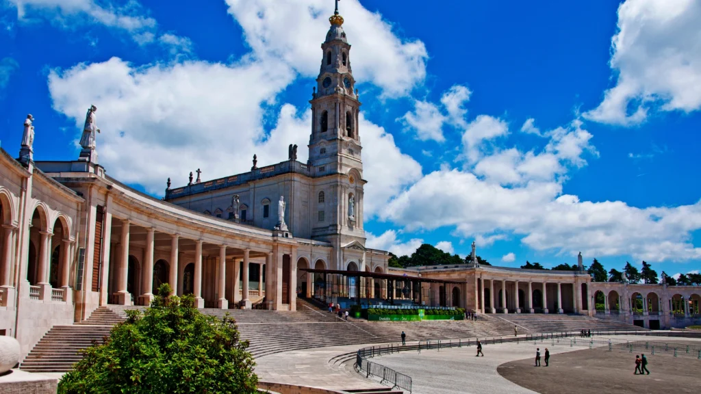 Fátima Tour